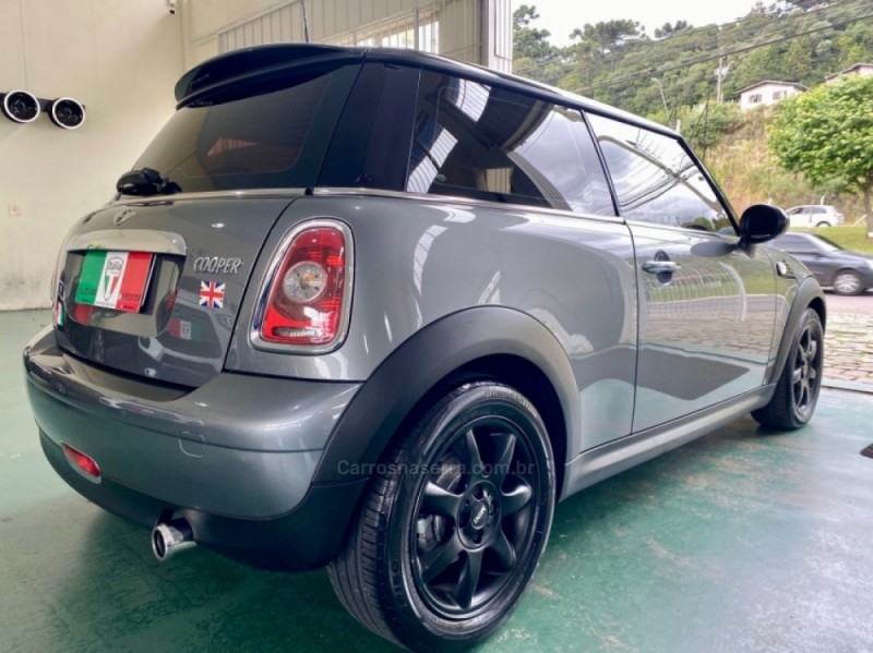 COOPER 1.6 16V GASOLINA 2P AUTOMÁTICO - 2010 - CAXIAS DO SUL