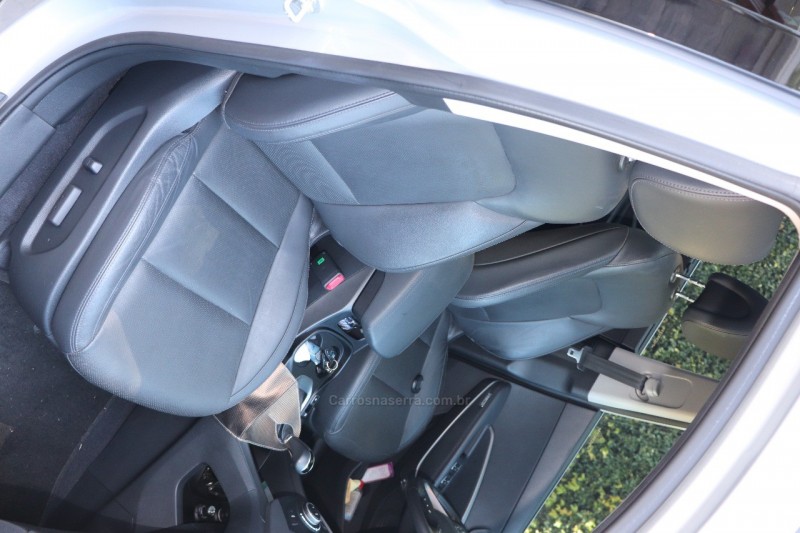 GRAND SANTA FÉ 3.3 MPFI V6 4WD GASOLINA 4P AUTOMÁTICO - 2015 - BENTO GONçALVES
