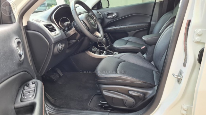 COMPASS 2.0 16V DIESEL LONGITUDE 4X4 AUTOMÁTICO - 2019 - BENTO GONçALVES