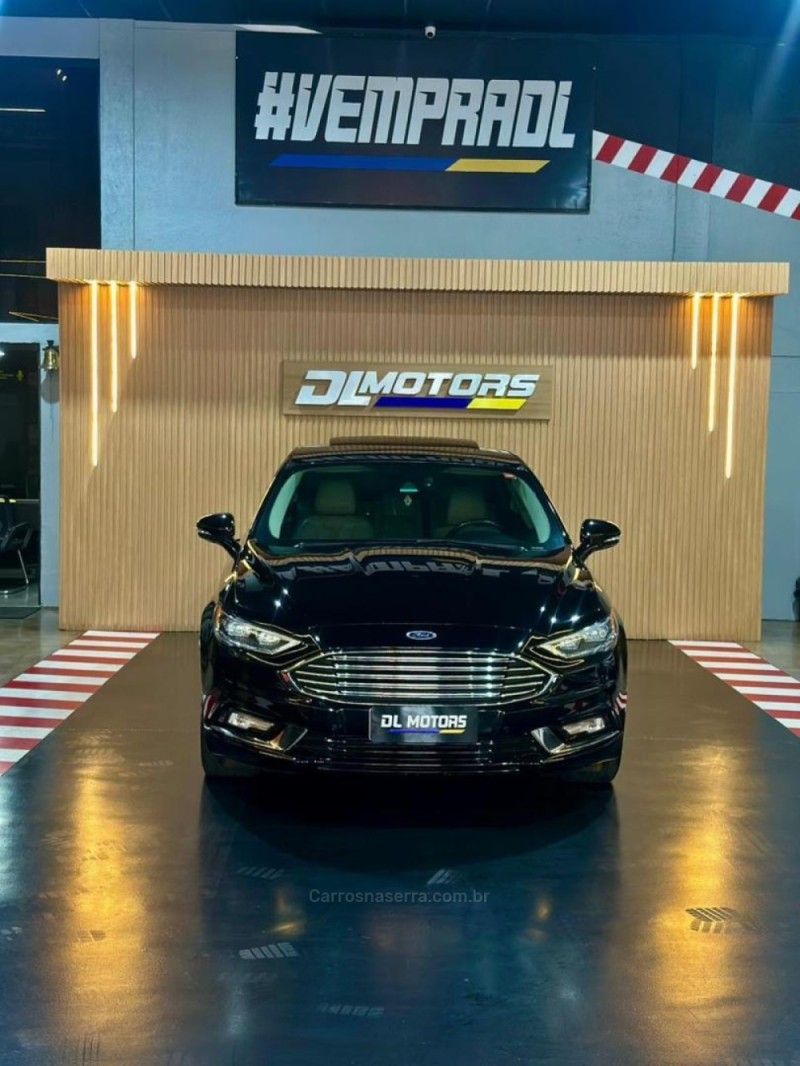 FUSION 2.0 TITANIUM PLUS AWD 16V GASOLINA 4P AUTOMÁTICO - 2017 - LAJEADO