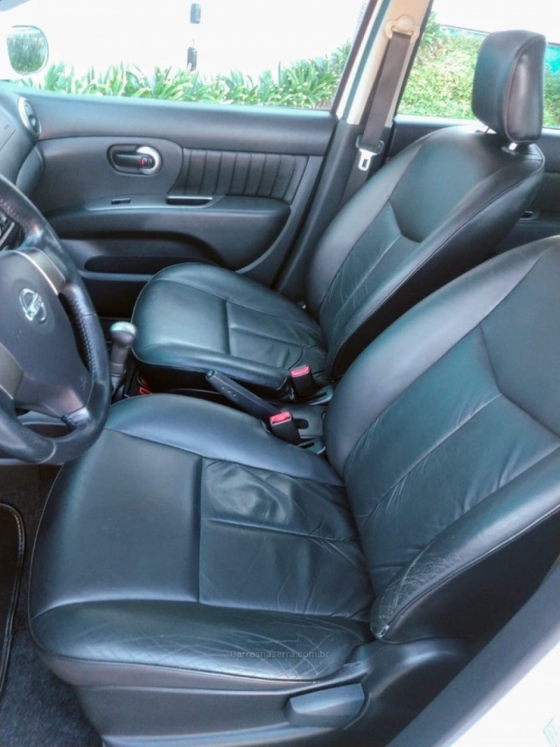 LIVINA 1.6 SL 16V FLEX 4P MANUAL - 2010 - DOIS IRMãOS