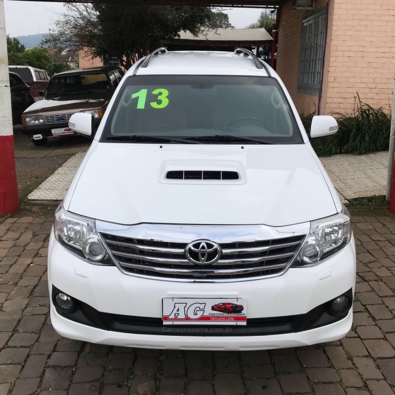 hilux sw4 3.0 srv 4x4 16v turbo intercooler diesel 4p automatico 2013 casca