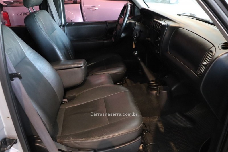 RANGER 2.3 XLS 16V 4X2 CD GASOLINA 4P MANUAL - 2011 - CAXIAS DO SUL