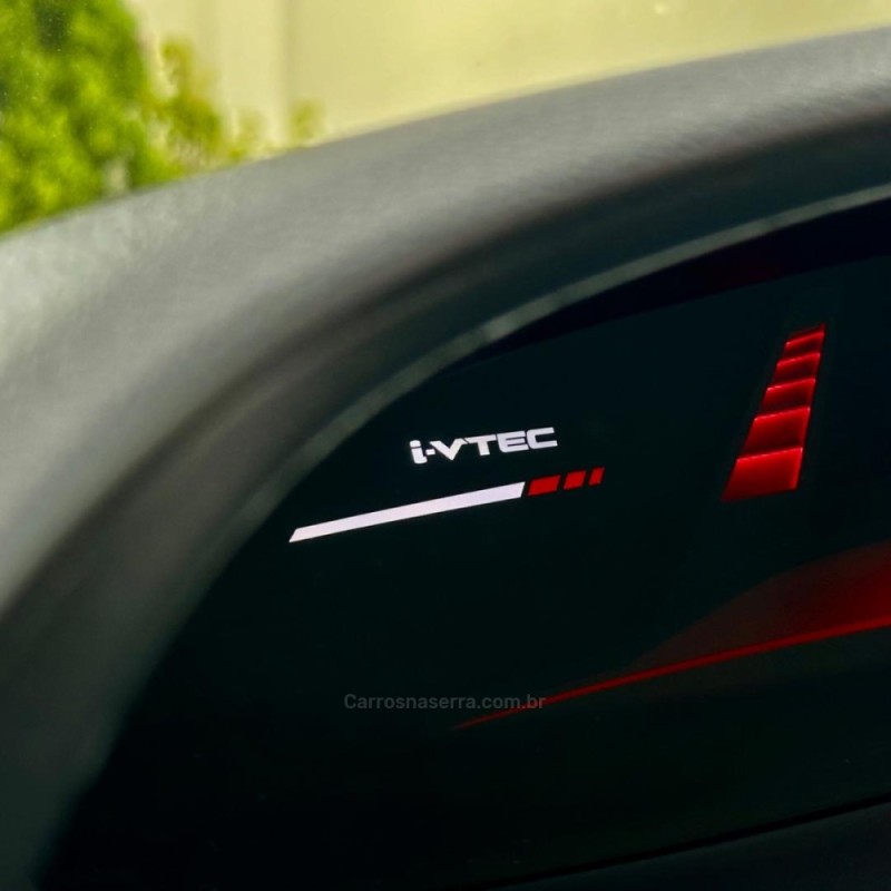 CIVIC  - 2015 - LAJEADO