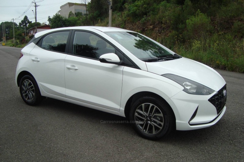 HB20 1.6 VISION 12V FLEX 4P AUTOMÁTICO  - 2022 - FLORES DA CUNHA
