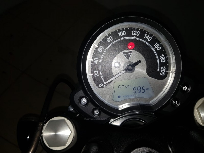 BOBBER BLACK ABS - 2020 - CAXIAS DO SUL
