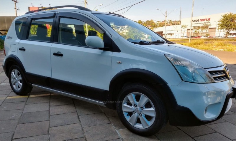 LIVINA 1.6 SL 16V FLEX 4P MANUAL - 2010 - DOIS IRMãOS