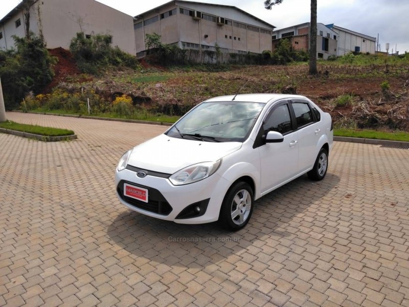 fiesta 1.6 se sedan 16v flex 4p manual 2011 guapore