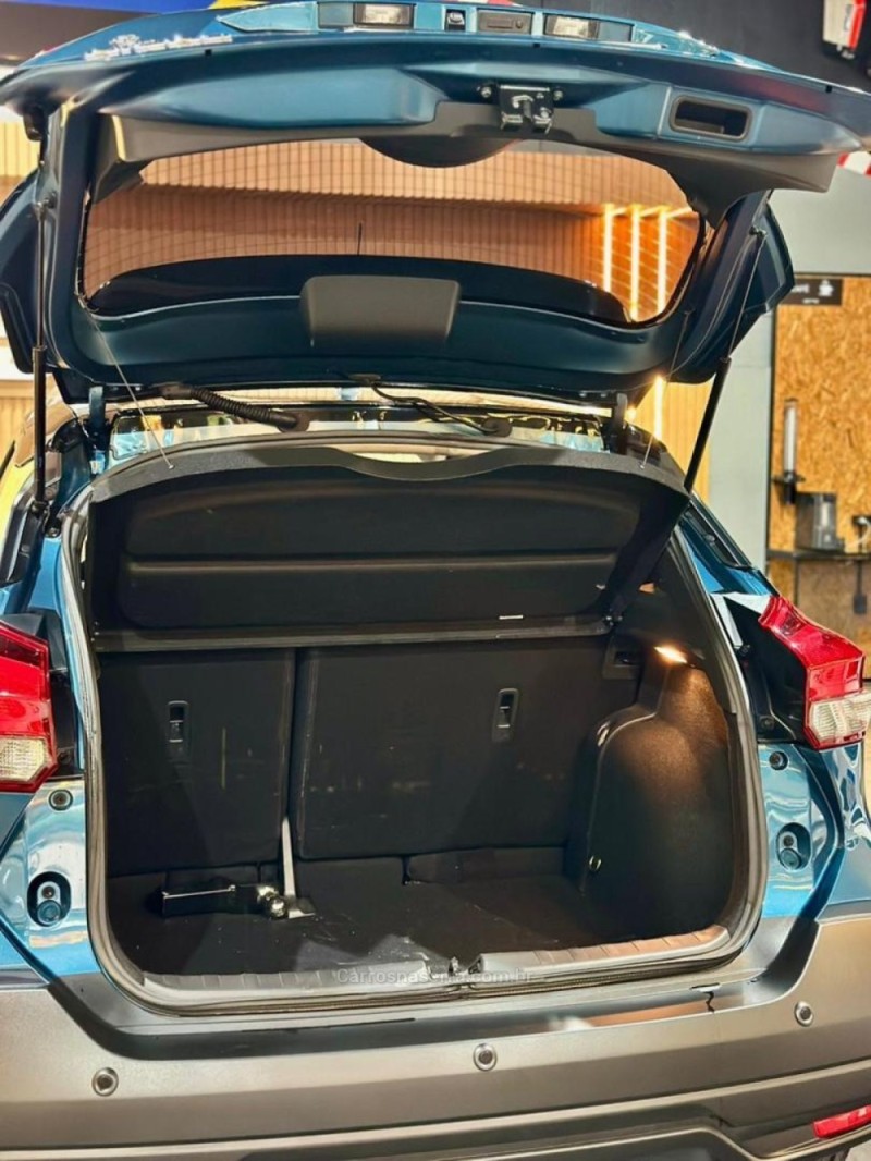 KICKS 1.6 16V FLEX AT UEFA CHAMPIONS LEAGUE 4P AUTOMÁTICO - 2020 - LAJEADO