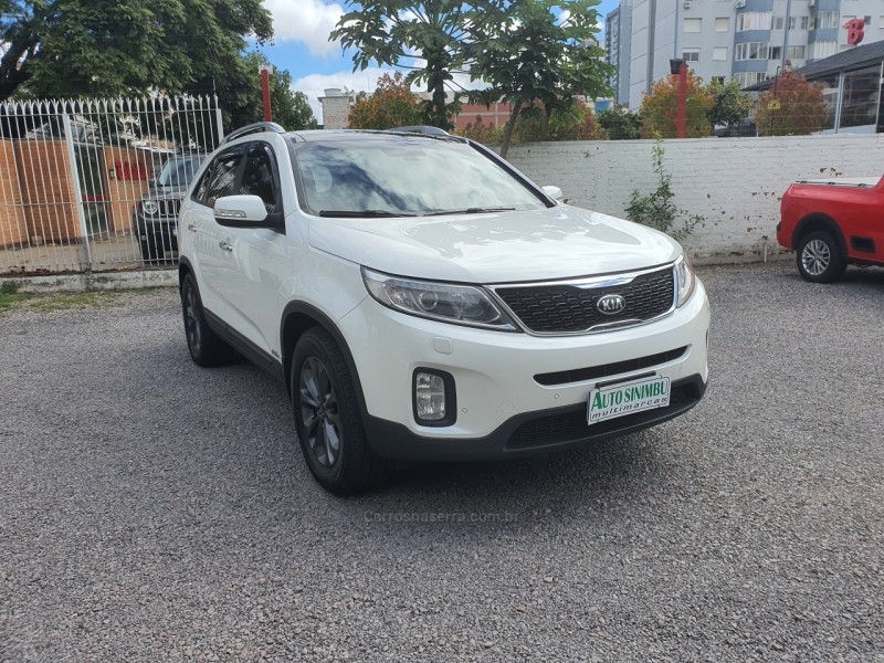 SORENTO EX 3.5 L V6 4X4 AUTOMÁTICO - 2015 - CAXIAS DO SUL