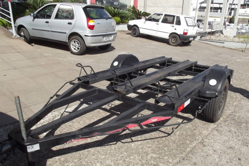 REBOQUE PARA MOTOS - 2014 - FARROUPILHA
