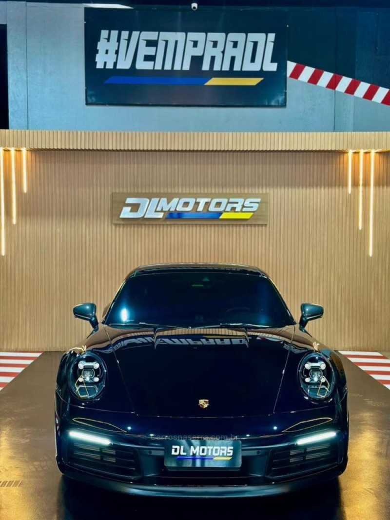 911 3.0 CARRERA T COUPÉ AUTOMÁTICO - 2024 - LAJEADO