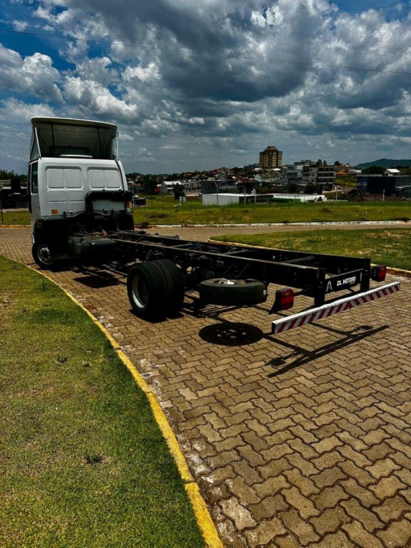 CARGO 1119 TURBO - 2018 - LAJEADO