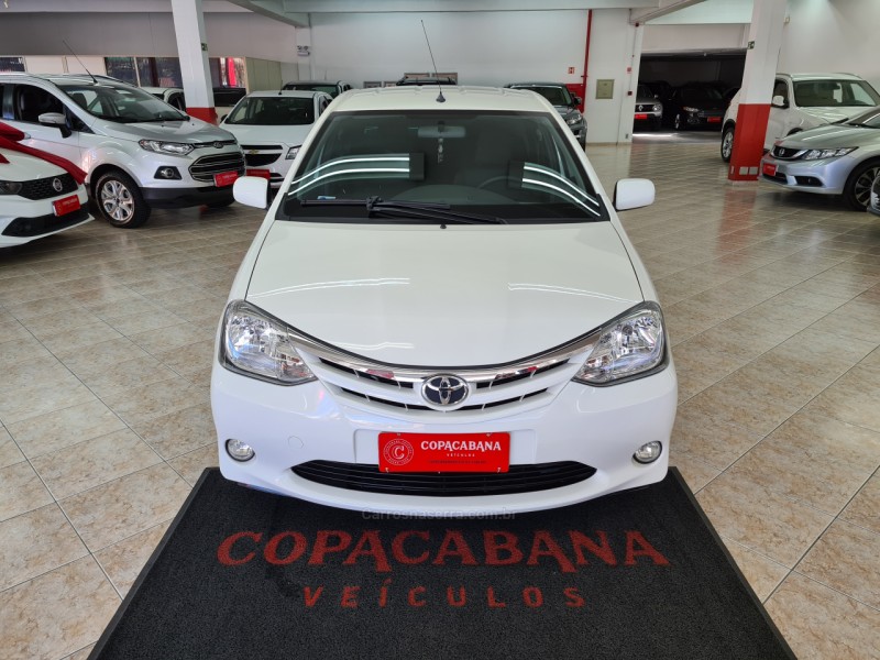etios 1.5 xls sedan 16v flex 4p manual 2013 caxias do sul