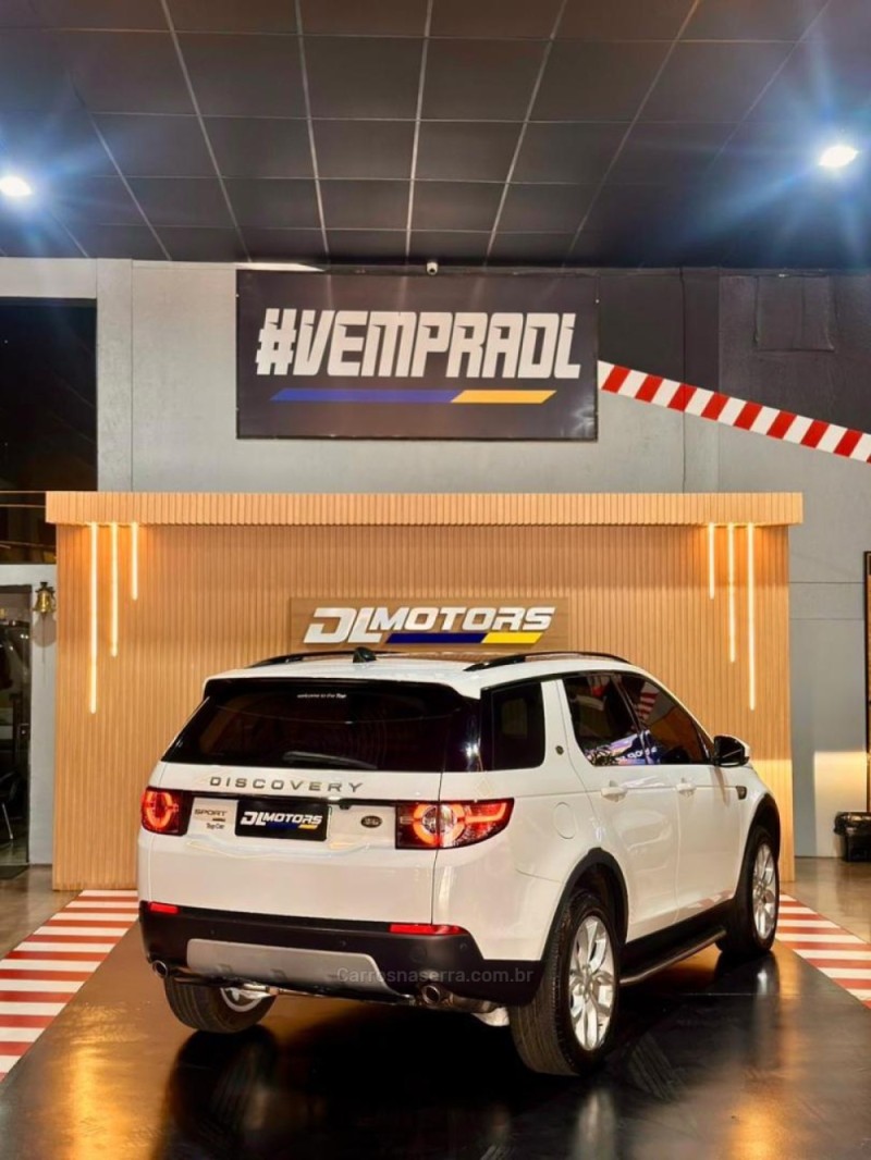 DISCOVERY 3.0 R- DYNAMIC HSE 4X4 DIESEL 4P AUTOMÁTICO - 2018 - LAJEADO