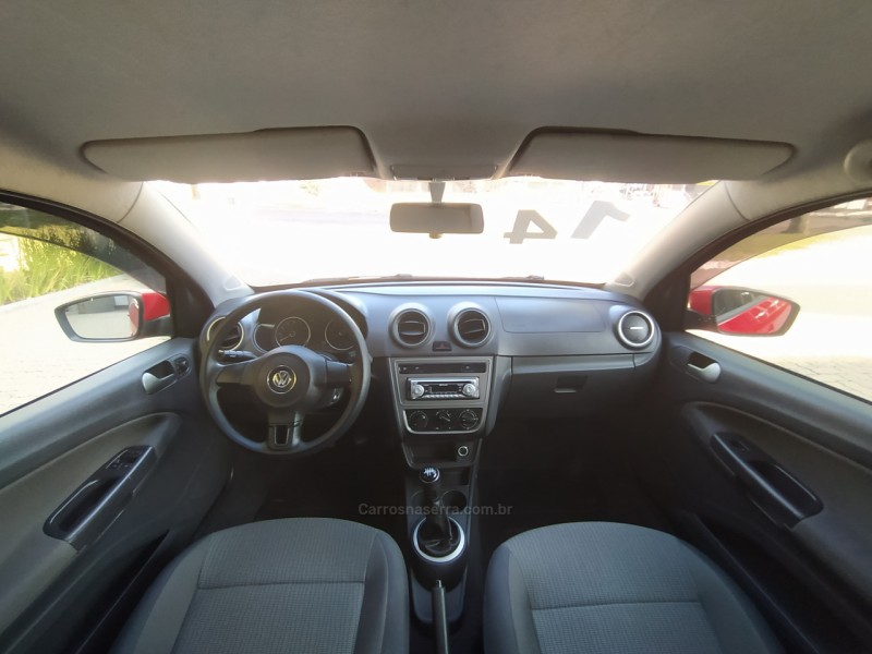 VOYAGE 1.0 MI TRENDLINE 8V FLEX 4P MANUAL - 2014 - MORRO REUTER