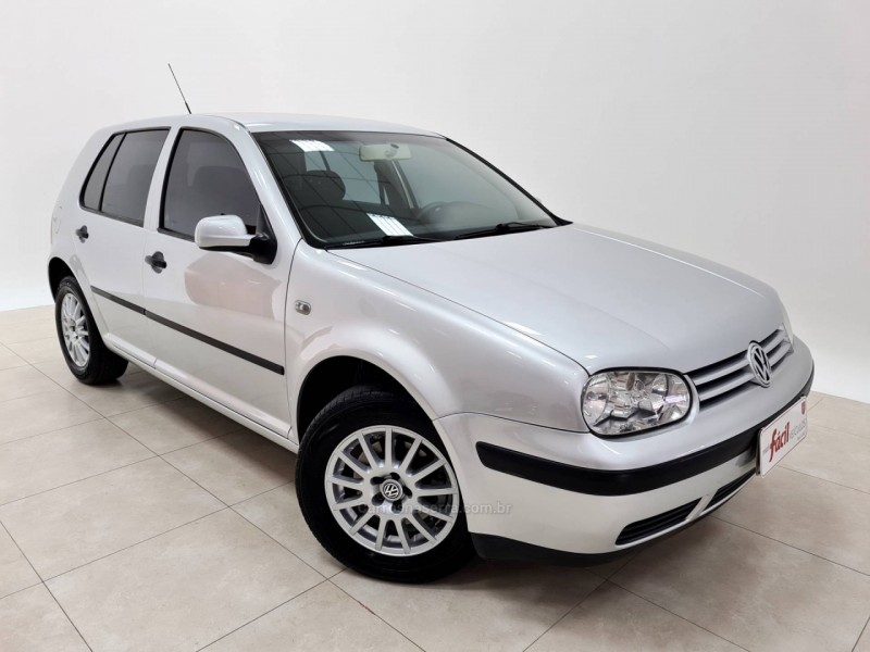 golf 2.0 mi 8v flex 4p manual 2004 santa cruz do sul