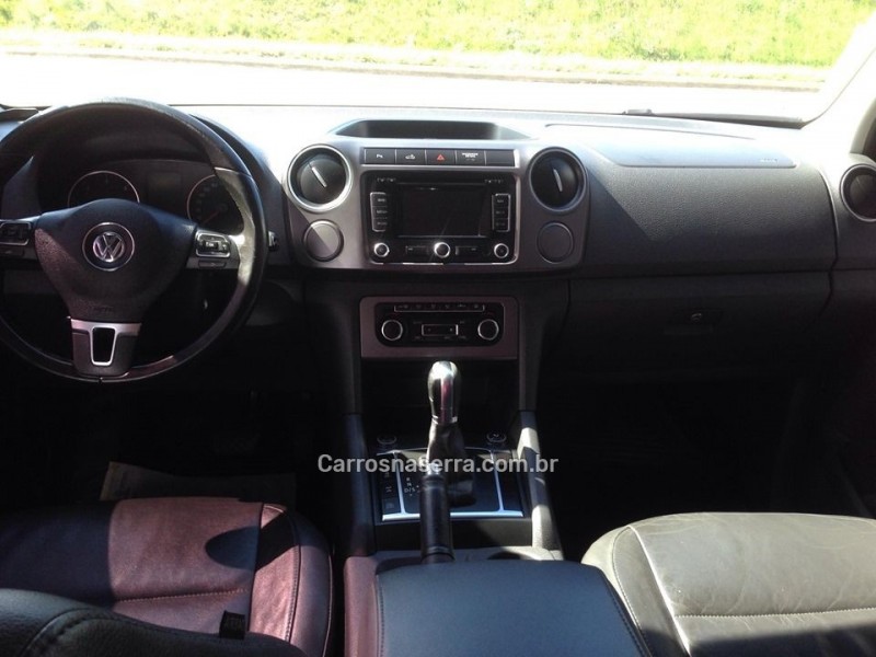 AMAROK 2.0 HIGHLINE 4X4 CD 16V TURBO INTERCOOLER DIESEL 4P AUTOMÁTICO - 2013 - FARROUPILHA
