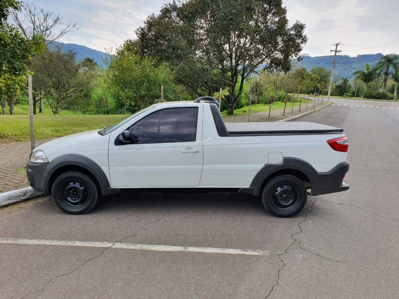 STRADA 1.4 MPI HARD WORKING CS 8V FLEX 2P MANUAL
