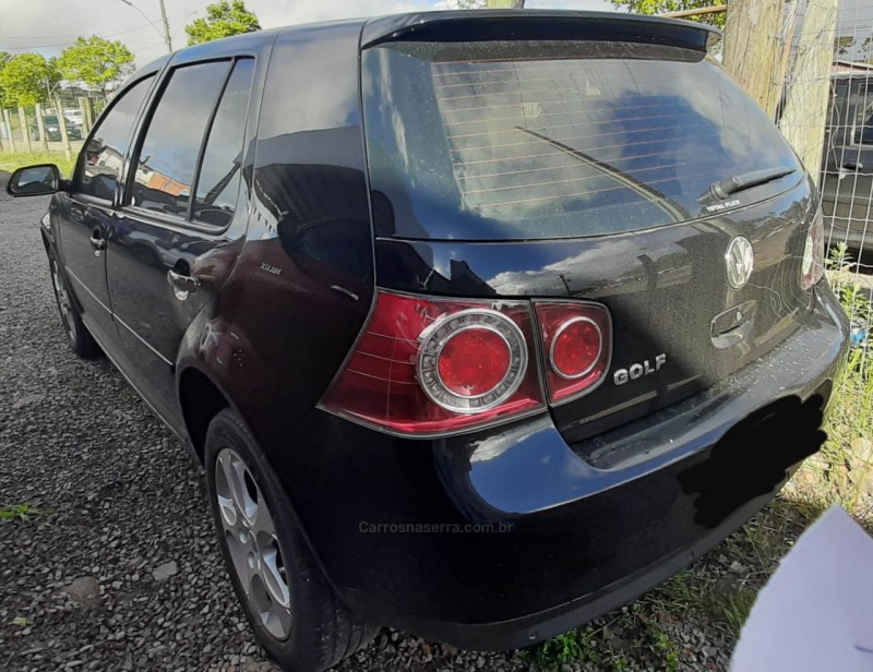 GOLF 1.6 MI TECH 8V FLEX 4P MANUAL - 2009 - CANELA