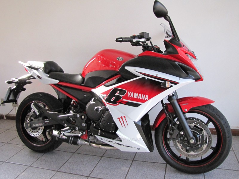 XJ6 F ABS - 2016 - FARROUPILHA