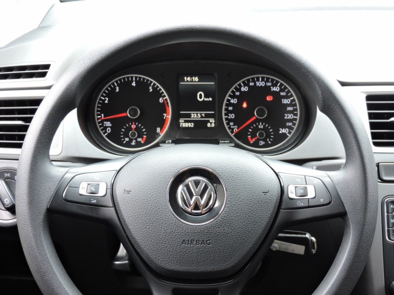 FOX 1.6 MSI TRENDLINE 8V FLEX 4P MANUAL - 2018 - NOVO HAMBURGO