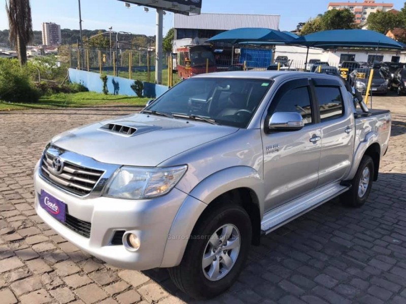 hilux 3.0 srv 4x4 cd 16v turbo intercooler diesel 4p automatico 2014 farroupilha