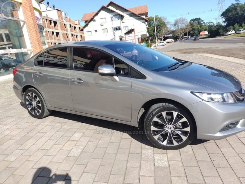 CIVIC 2.0 LXR 16V FLEX 4P AUTOMÁTICO - 2016 - NOVA PETRóPOLIS