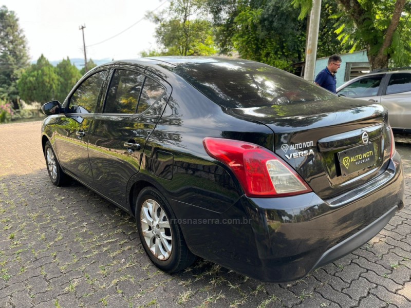 VERSA 1.6 16V FLEX SV 4P XTRONIC - 2019 - IVOTI