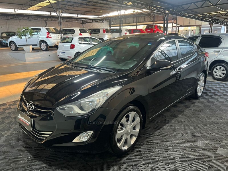 ELANTRA 1.8 GLS 16V GASOLINA 4P AUTOMÁTICO - 2013 - NOVO HAMBURGO