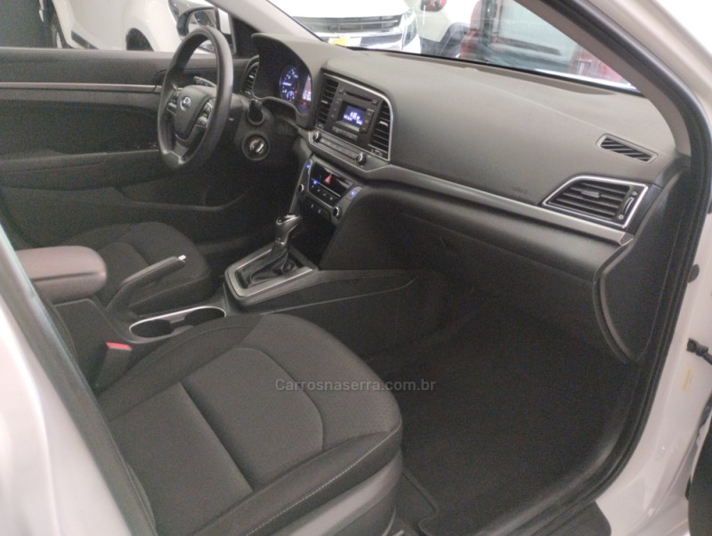 ELANTRA 2.0 16V FLEX 4P AUTOMÁTICO - 2017 - NOVO HAMBURGO