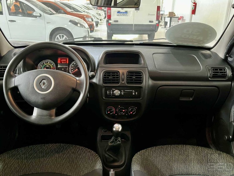 CLIO 1.0 EXPRESSION 8V GASOLINA 4P MANUAL - 2014 - ESTâNCIA VELHA