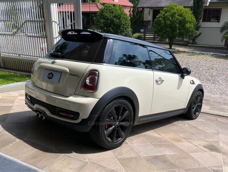 COOPER 1.6 S 16V TURBO GASOLINA 2P AUTOMÁTICO - 2012 - NOVA PETRóPOLIS