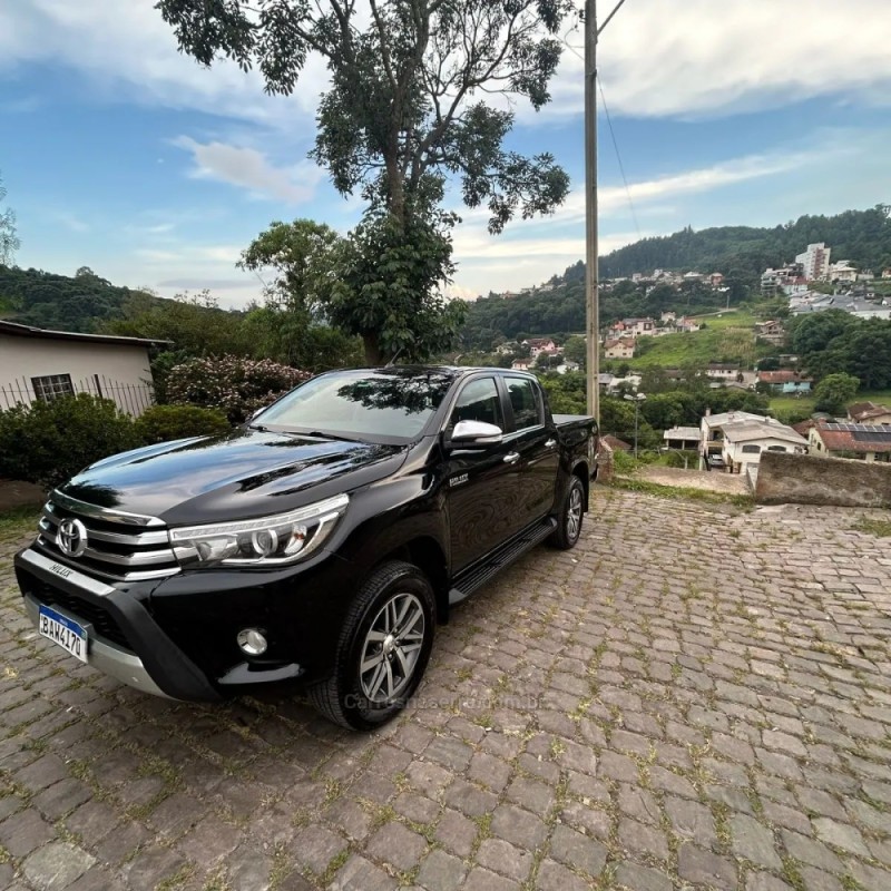 HILUX 2.8 SRX 4X4 CD 16V DIESEL 4P AUTOMÁTICO - 2017 - ANTôNIO PRADO