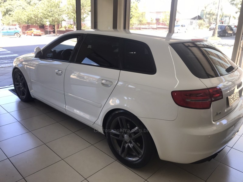 A3 2.0 FSI SPORTBACK 16V GASOLINA 4P MANUAL - 2012 - FARROUPILHA