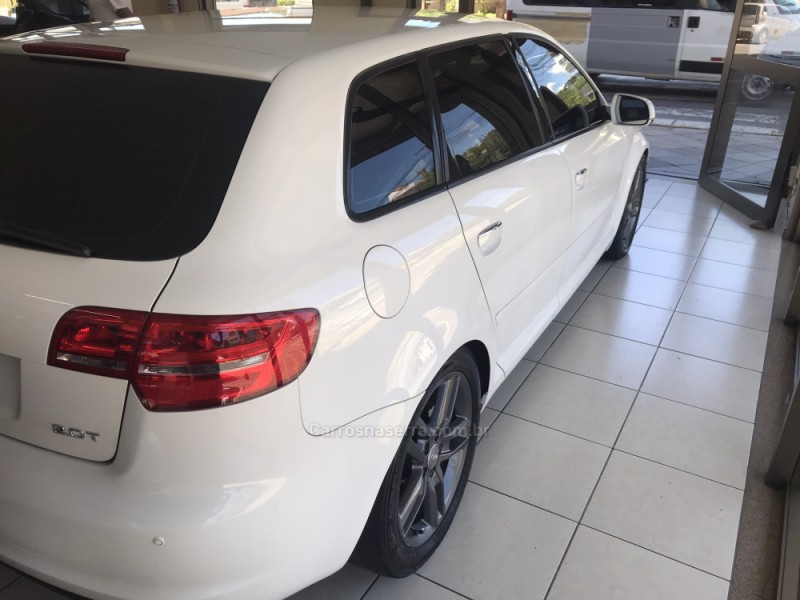 A3 2.0 TFSI SPORTBACK 16V GASOLINA 4P S-TRONIC - 2012 - FARROUPILHA