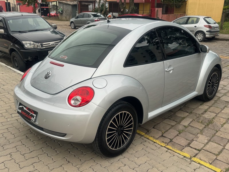 NEW BEETLE 2.0 MI 8V GASOLINA 2P AUTOMÁTICO - 2007 - CAXIAS DO SUL