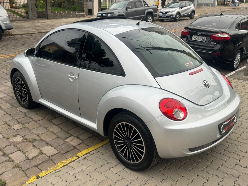 NEW BEETLE 2.0 MI 8V GASOLINA 2P AUTOMÁTICO - 2007 - CAXIAS DO SUL