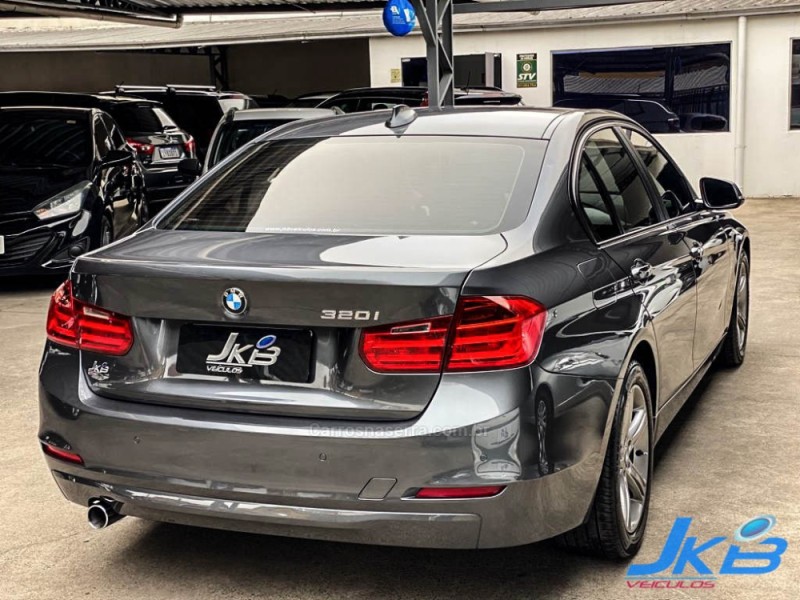 320I 2.0 16V GASOLINA 4P AUTOMÁTICO - 2013 - NOVO HAMBURGO