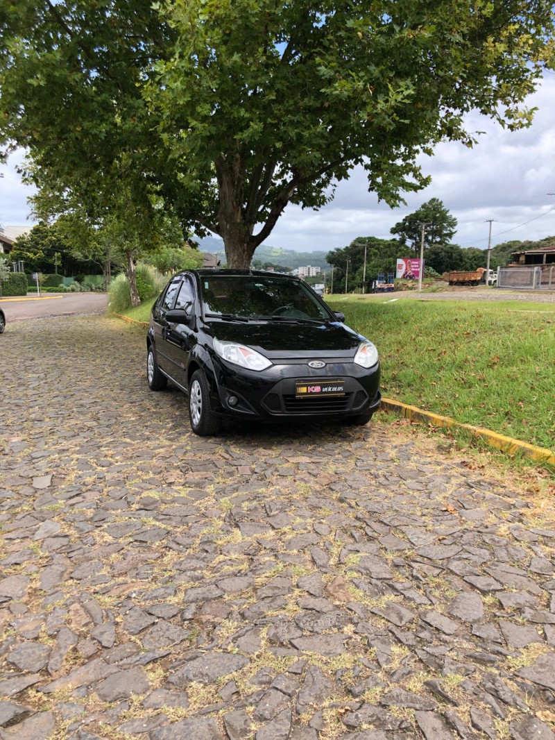 FIESTA 1.6 MPI 8V GASOLINA 4P MANUAL - 2012 - DOIS IRMãOS