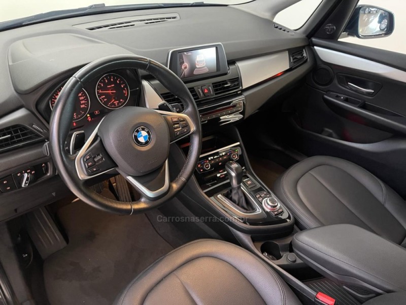 220I 2.0 TOURER TURBO ACTIVEFLEX 4P AUTOMÁTICO - 2016 - NOVO HAMBURGO