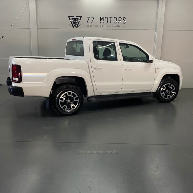 AMAROK 3.0 V6 TDI COMFORTLINE CD DIESEL 4MOTION 4P AUTOMÁTICO - 2023 - CASCA