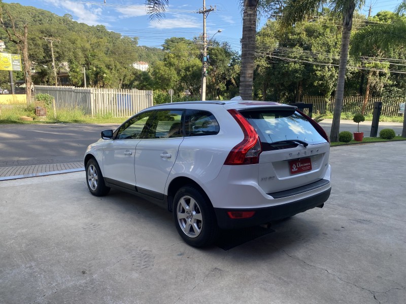 XC60 2.0 T5 COMFORT FWD TURBO GASOLINA 4P AUTOMÁTICO - 2012 - CAXIAS DO SUL