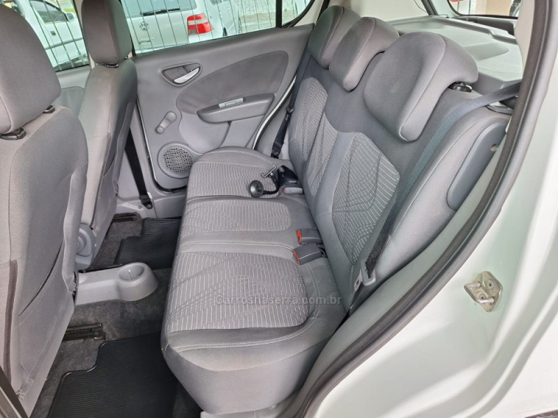 PALIO 1.4 MPI ATTRACTIVE 8V FLEX 4P MANUAL - 2013 - VERANóPOLIS