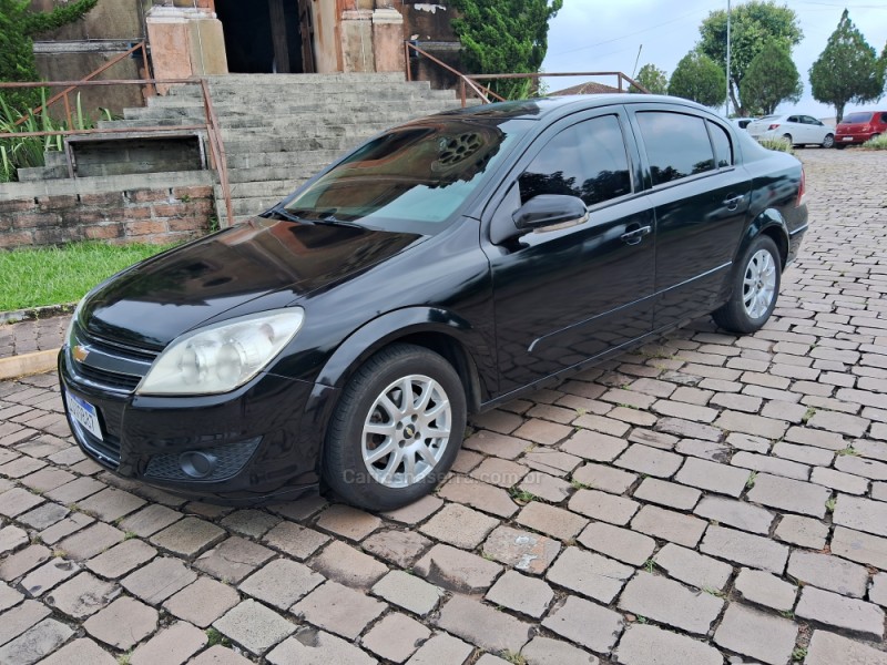 VECTRA 2.0 MPFI EXPRESSION 8V GASOLINA 4P MANUAL - 2010 - IVOTI