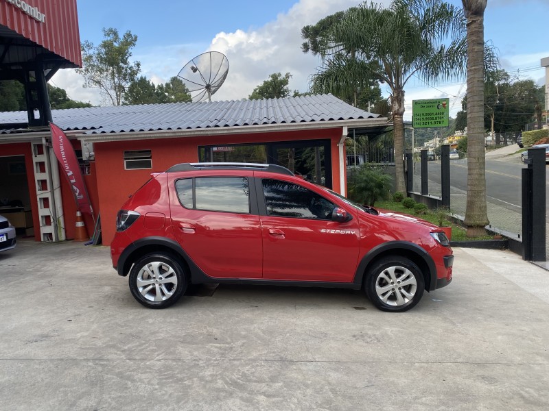 SANDERO 1.6 STEPWAY 16V FLEX 4P MANUAL - 2018 - CAXIAS DO SUL