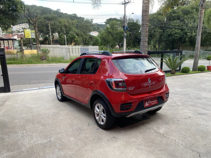 SANDERO 1.6 STEPWAY 16V FLEX 4P MANUAL - 2018 - CAXIAS DO SUL