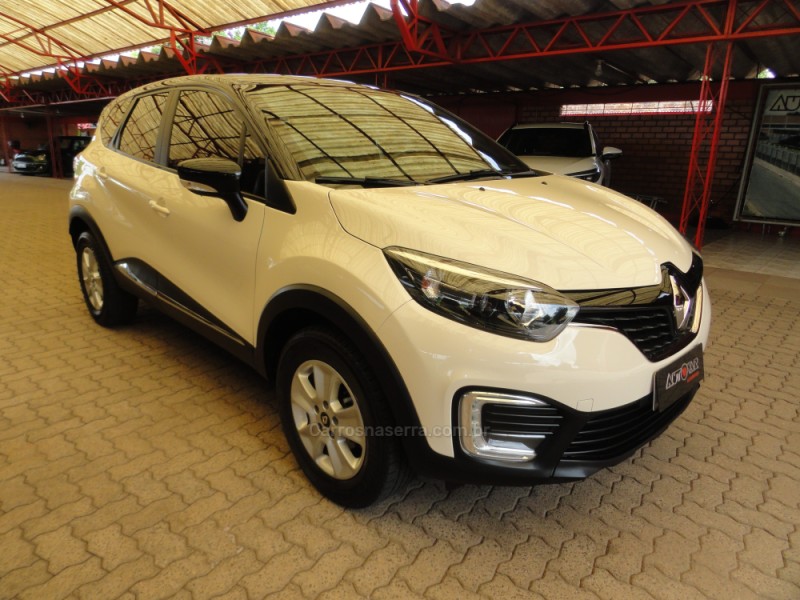 CAPTUR 1.6 LIFE 16V FLEX 4P AUTOMÁTICO - 2021 - SAPIRANGA