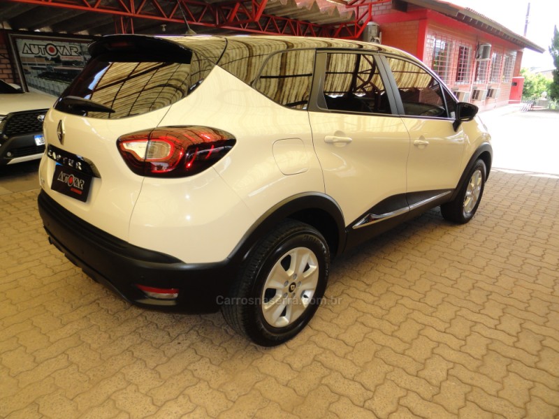 CAPTUR 1.6 LIFE 16V FLEX 4P AUTOMÁTICO - 2021 - SAPIRANGA