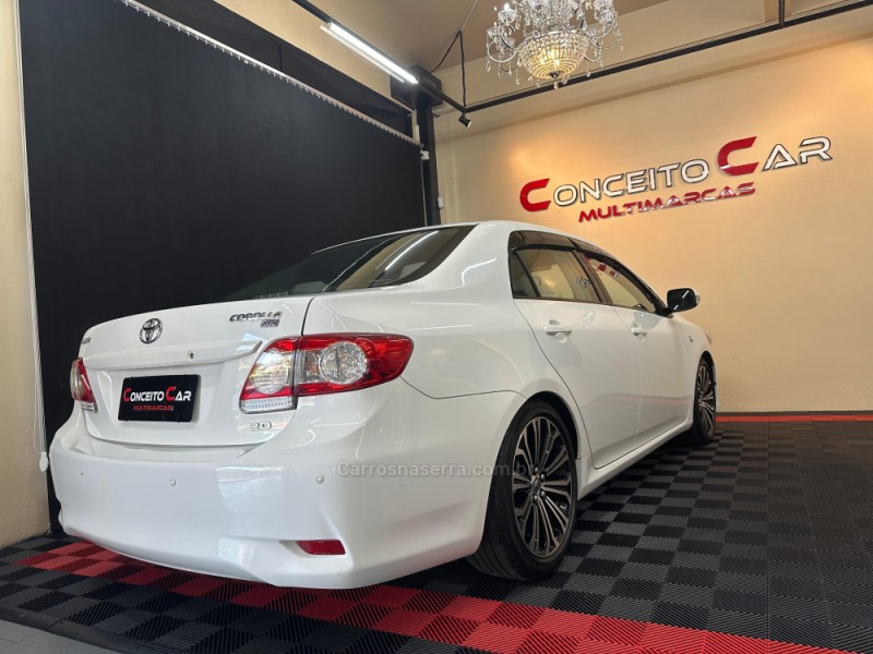 COROLLA 2.0 XEI 16V FLEX 4P AUTOMÁTICO - 2013 - NOVO HAMBURGO